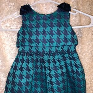 Little girls Cat & Jack holiday dress